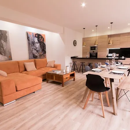 Bazan 16 アパート *